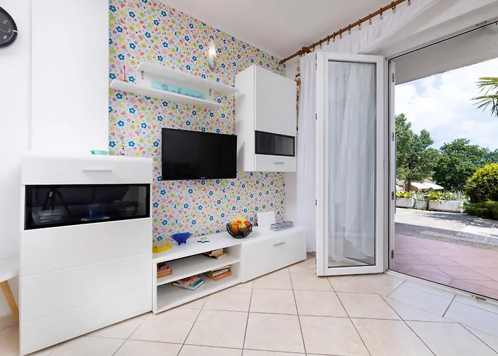 Apartment Mirta By Interhome *